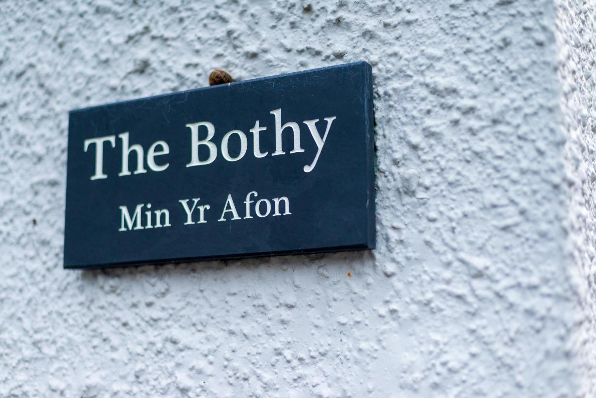 Riverside Bothy In Heart Of Scenic Harbour Village Solva Εξωτερικό φωτογραφία