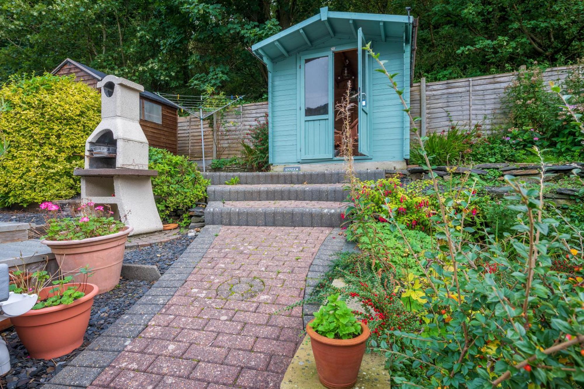 Riverside Bothy In Heart Of Scenic Harbour Village Solva Εξωτερικό φωτογραφία