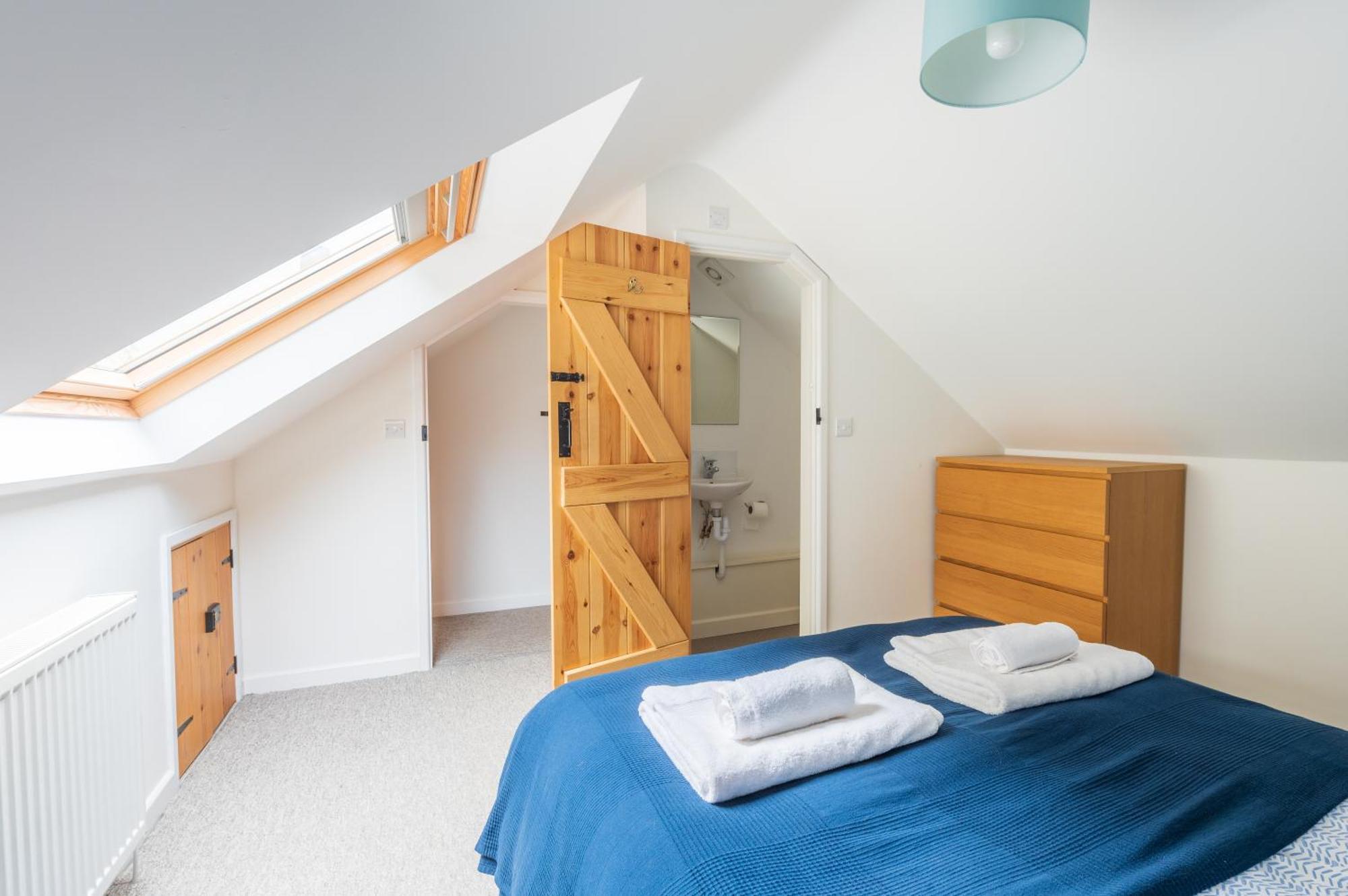 Riverside Bothy In Heart Of Scenic Harbour Village Solva Εξωτερικό φωτογραφία